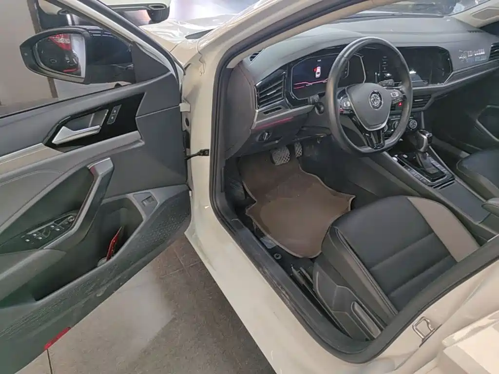 Volkswagen Sagitar — миниатюра 16