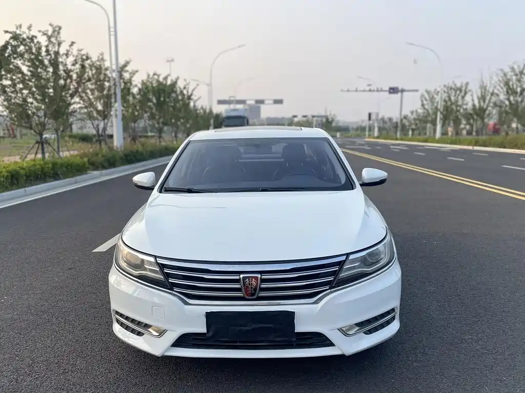 Roewe i6 Classic — миниатюра 2