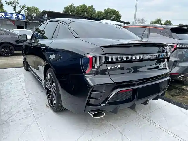 Lynk & Co 03 — миниатюра 14