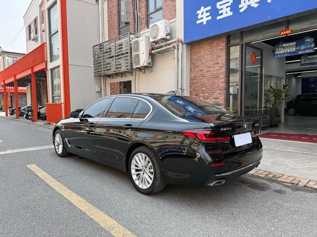 BMW 5 Series 5 2022 525Li M Sport