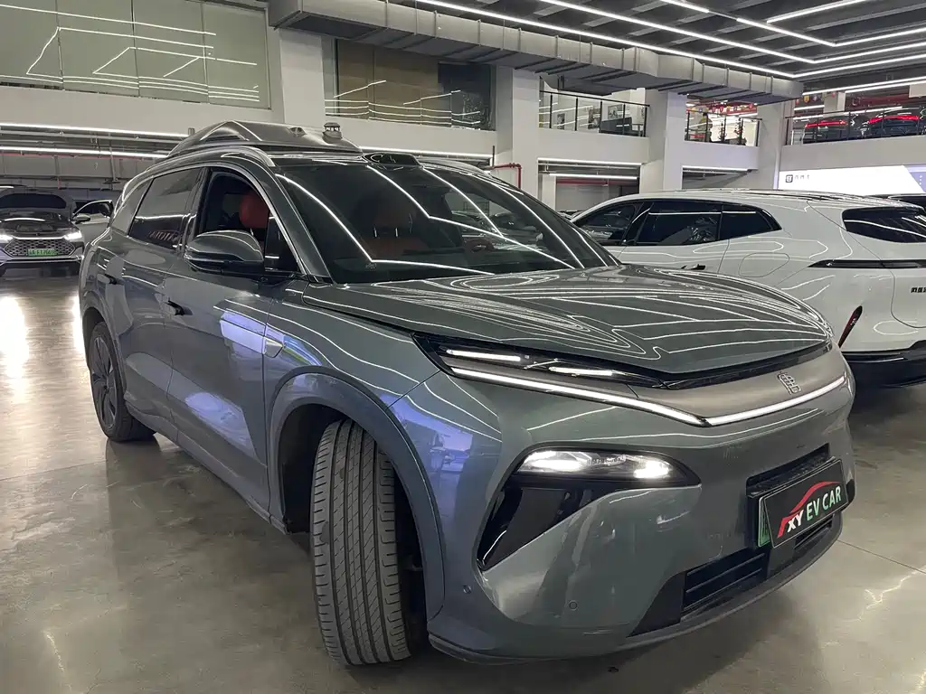 BYD Tang L L 2025 DM 175KM