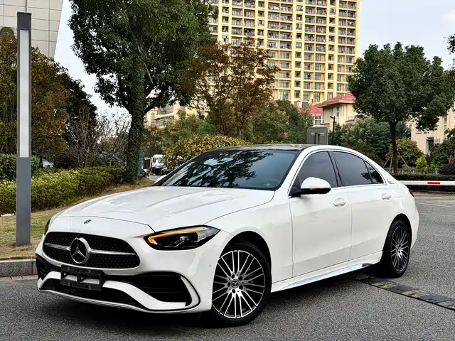 MERCEDES BENZ C CLASS