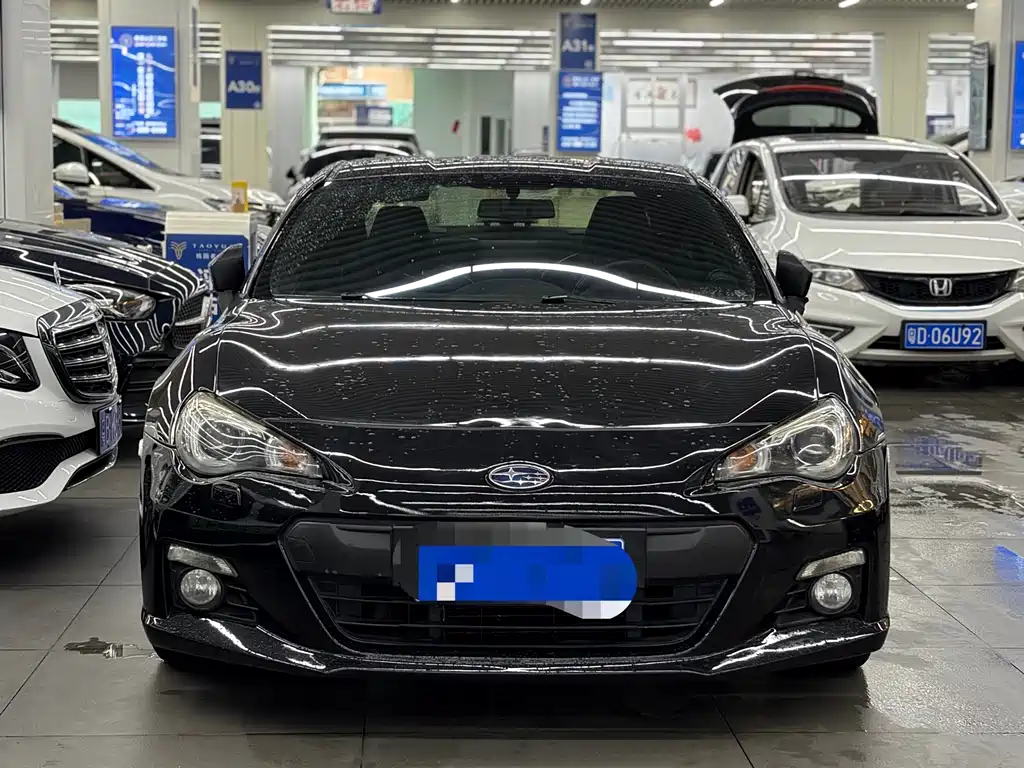 Subaru BRZ 2015 2.0i AT