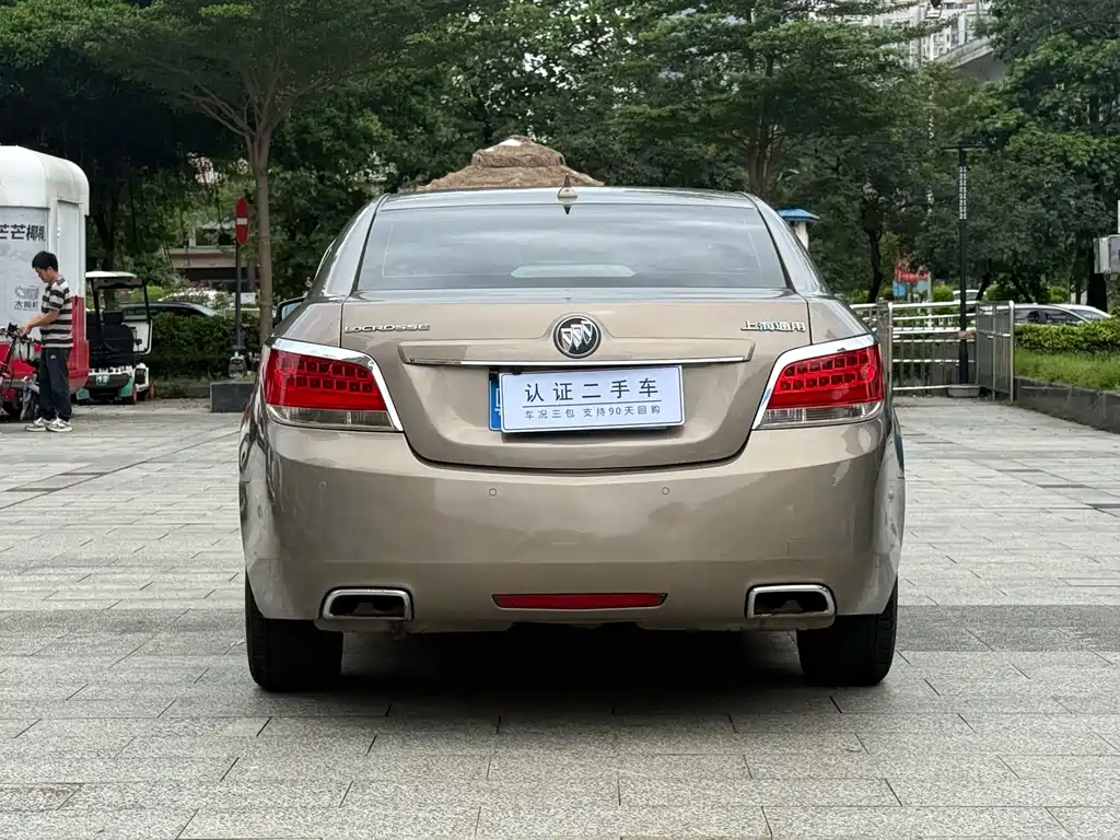 Buick LaCrosse — миниатюра 8