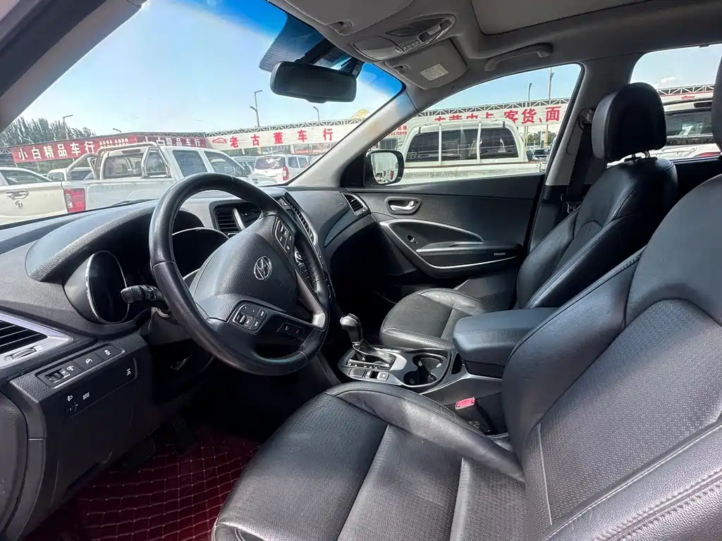 Hyundai Santa Fe — миниатюра 5