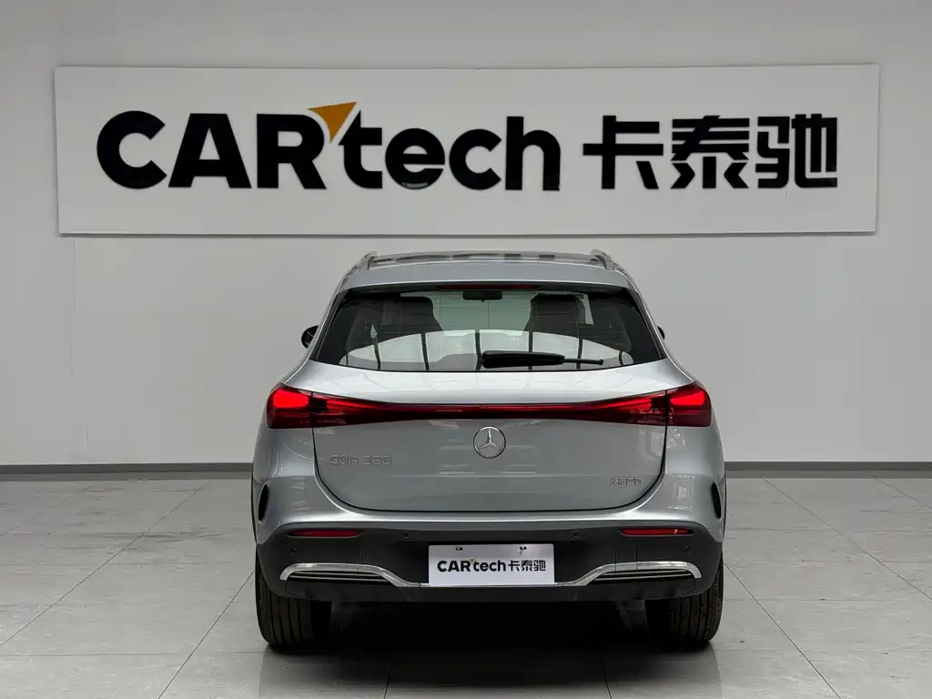 Mercedes-Benz EQA — миниатюра 2