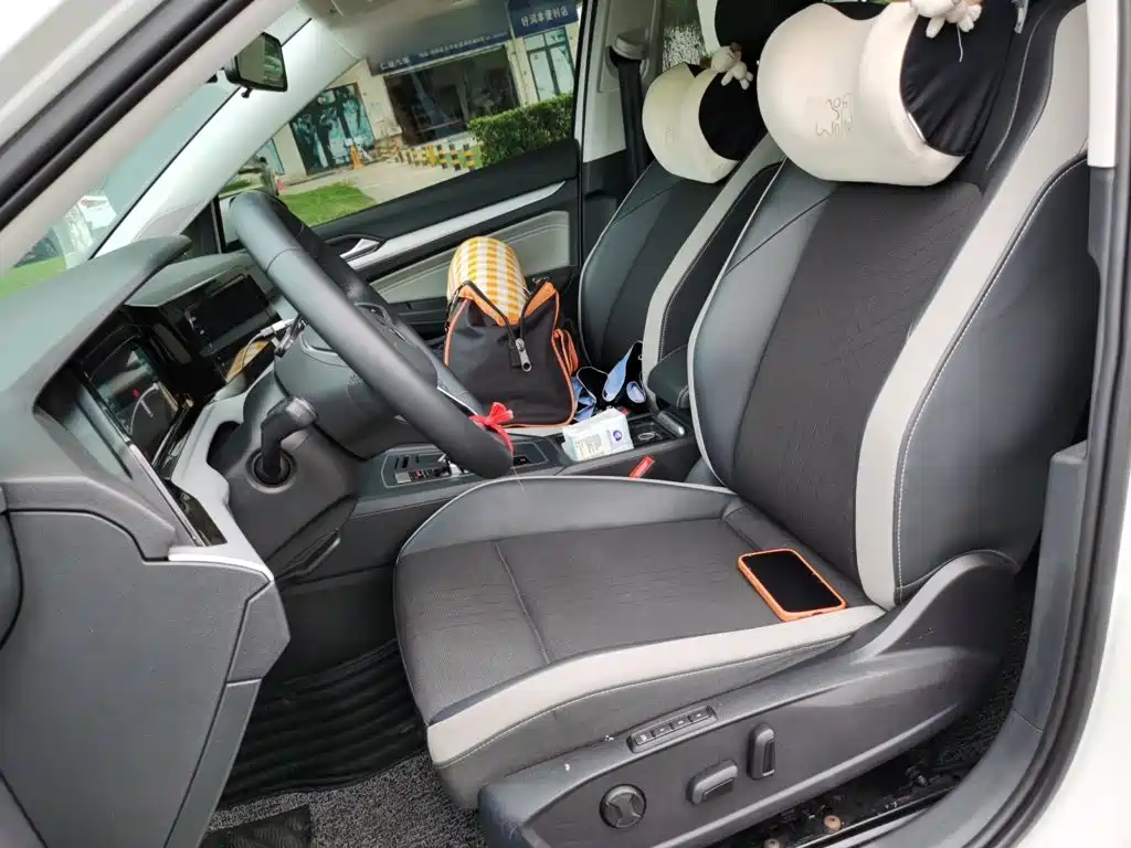 Volkswagen Golf — миниатюра 17