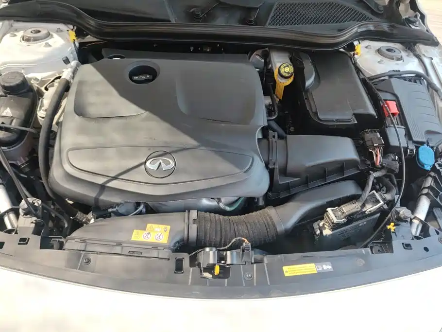 Infiniti QX30 — миниатюра 10