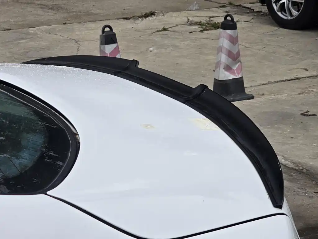 Hyundai Genesis Coupe — миниатюра 12