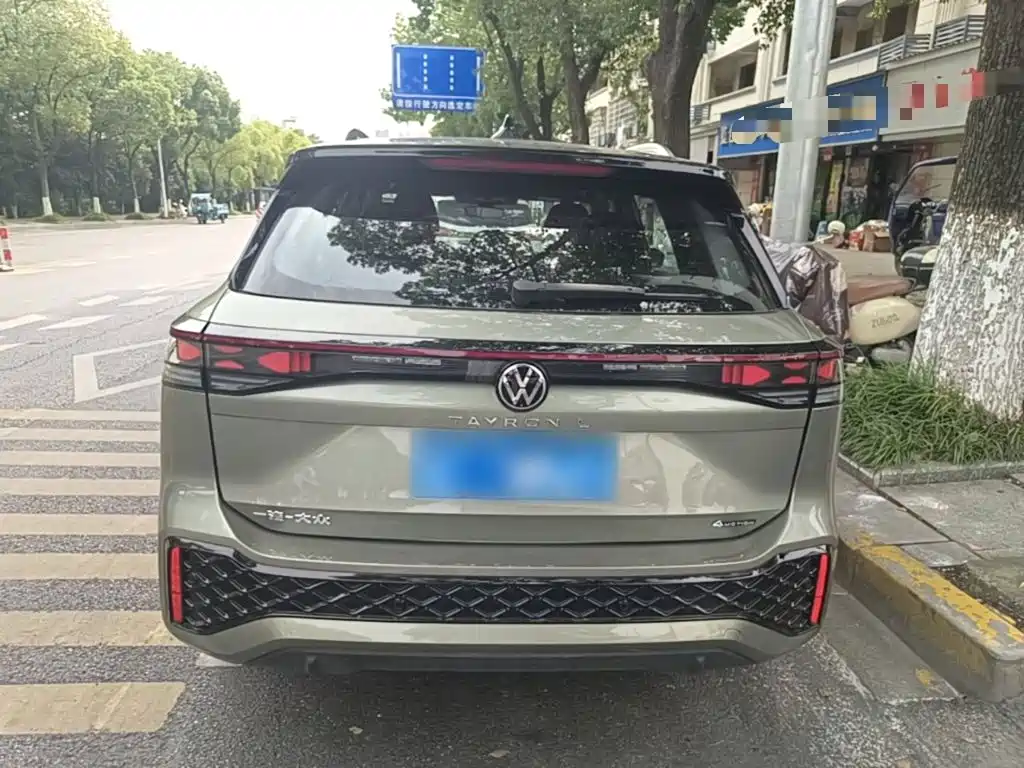 Volkswagen Tayron 2025 L 380TSI Luxury Easy