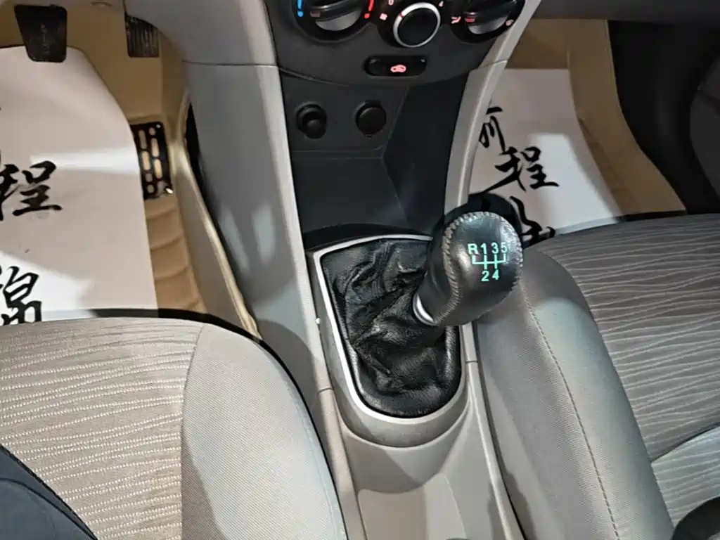 Hyundai Verna — миниатюра 14