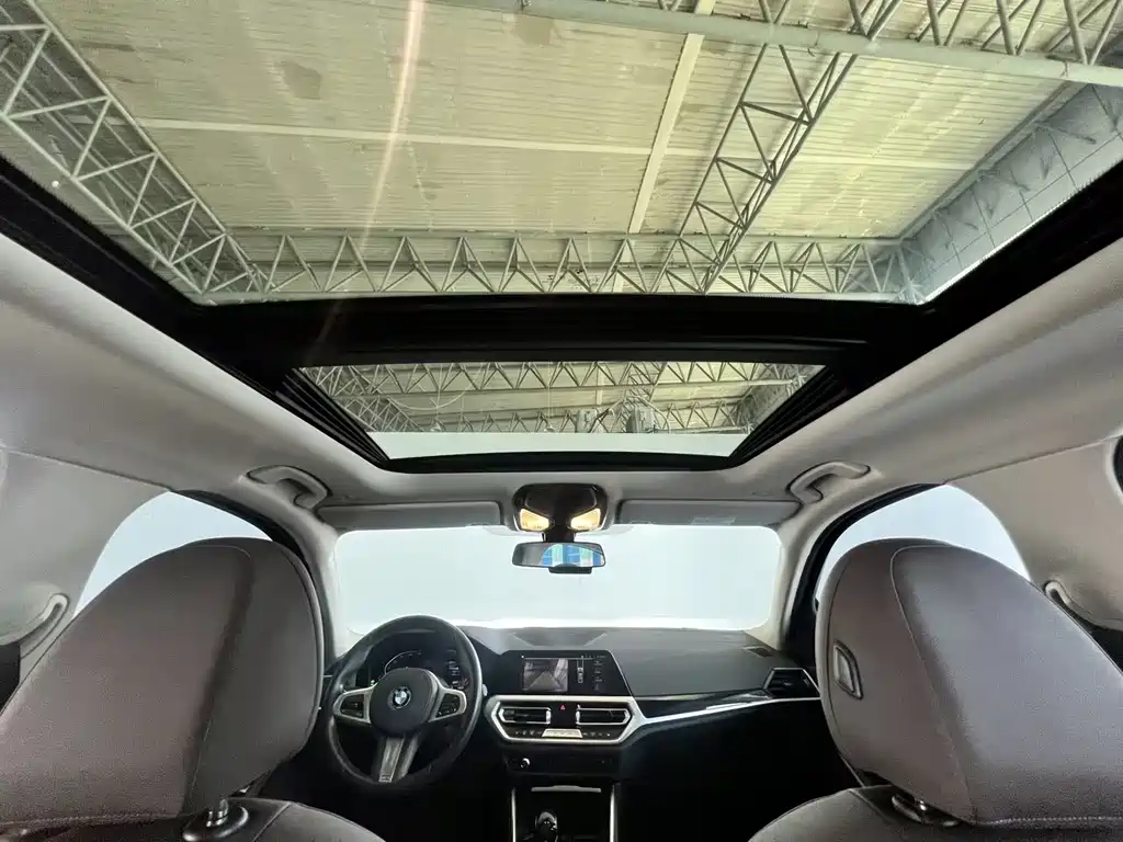 BMW 3 Series — миниатюра 8