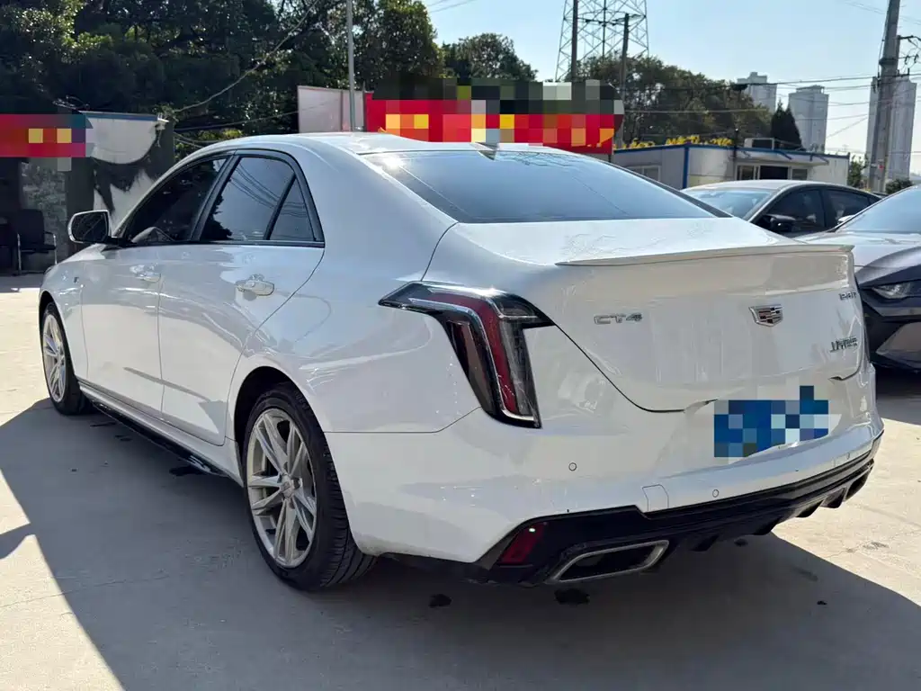 CADILLAC CT4