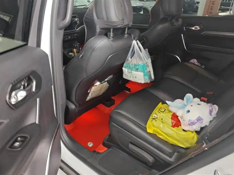 JEEP GRAND COMMANDER