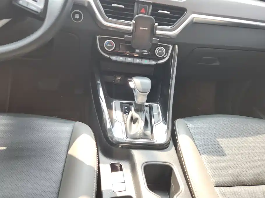 Kia Sportage — миниатюра 16