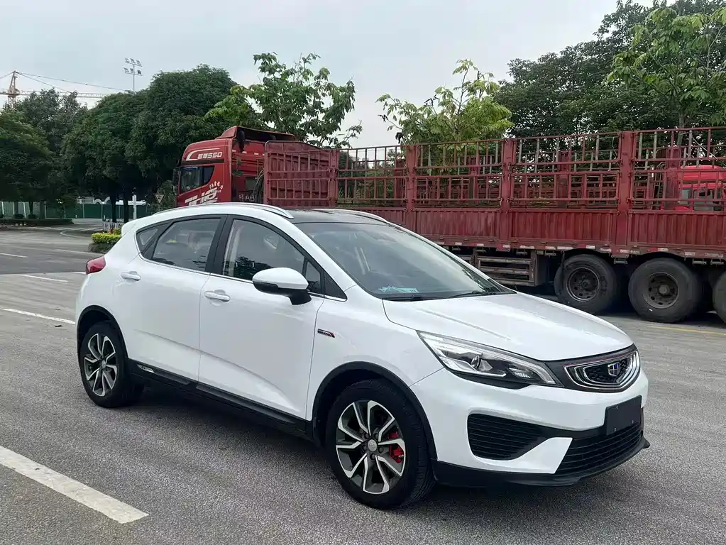 Geely Emgrand GS — миниатюра 3