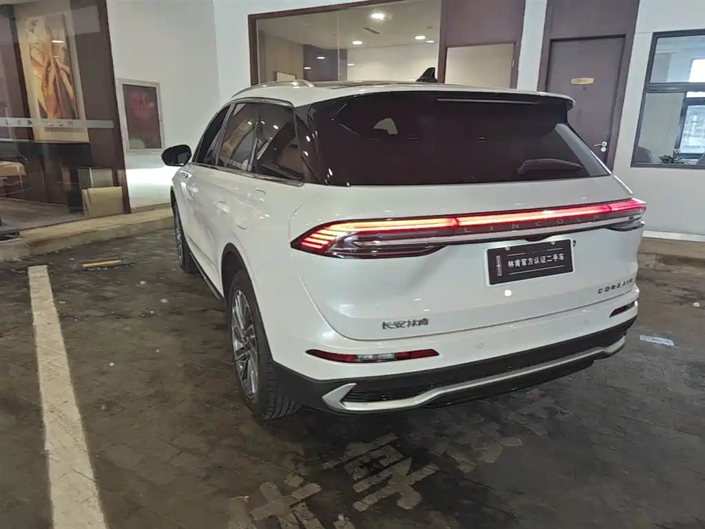 Lincoln Corsair 2024 2.0T
