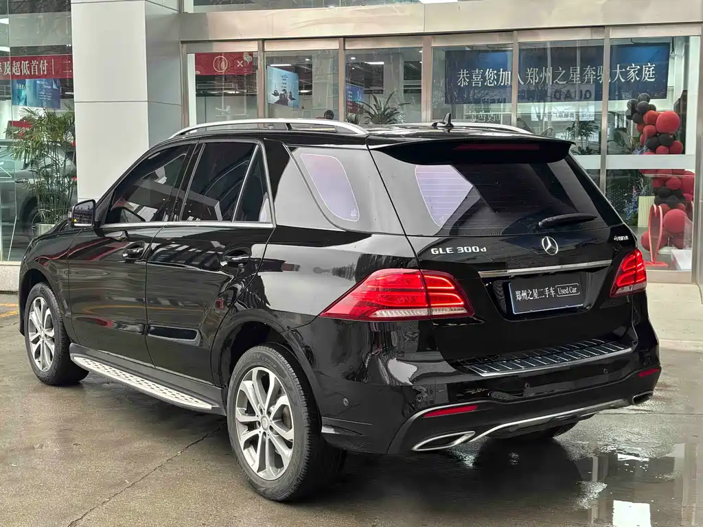 MERCEDES-BENZ GLE