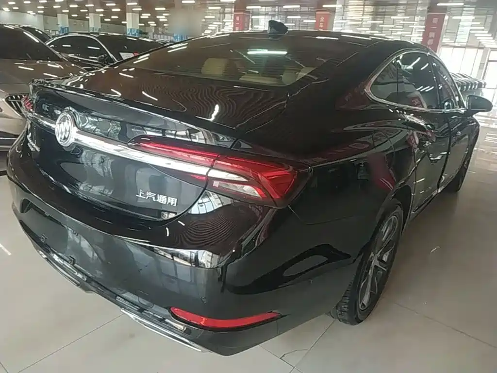Buick LaCrosse — миниатюра 7