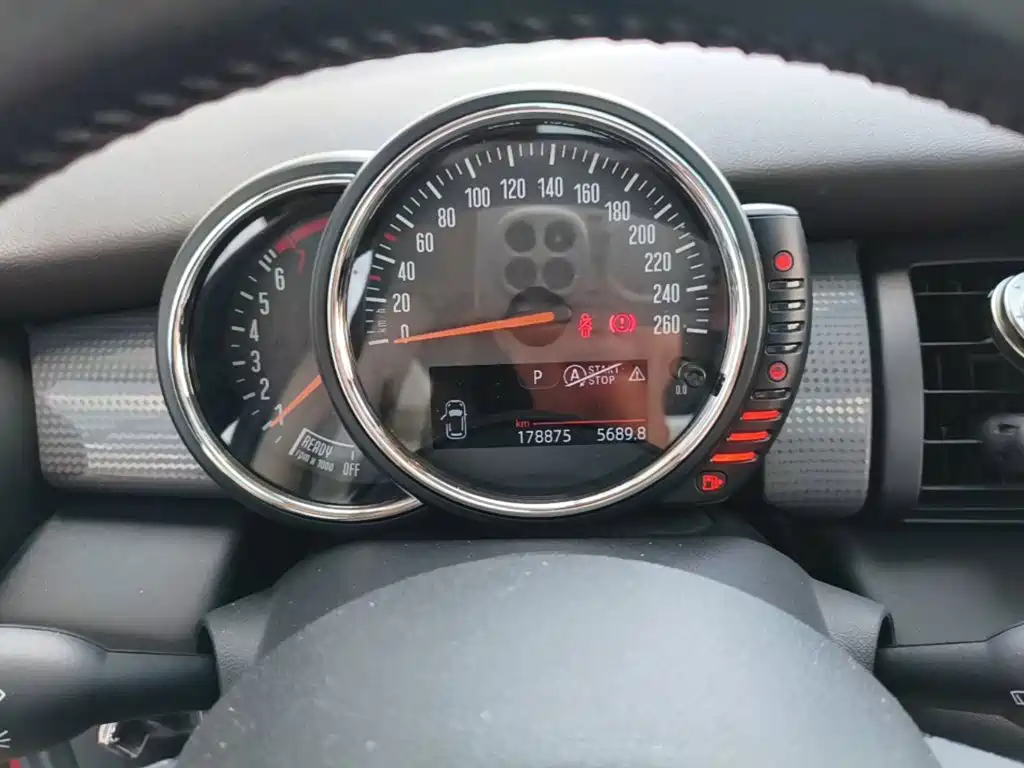 MINI Mini — миниатюра 16