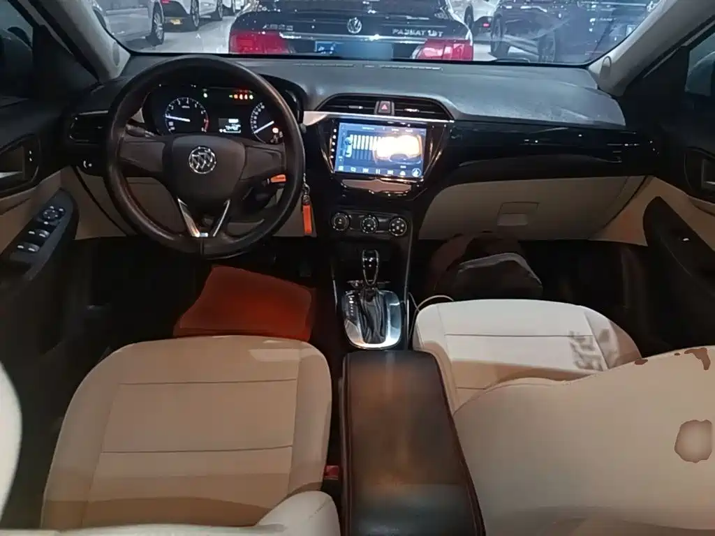 Buick Excelle — миниатюра 10