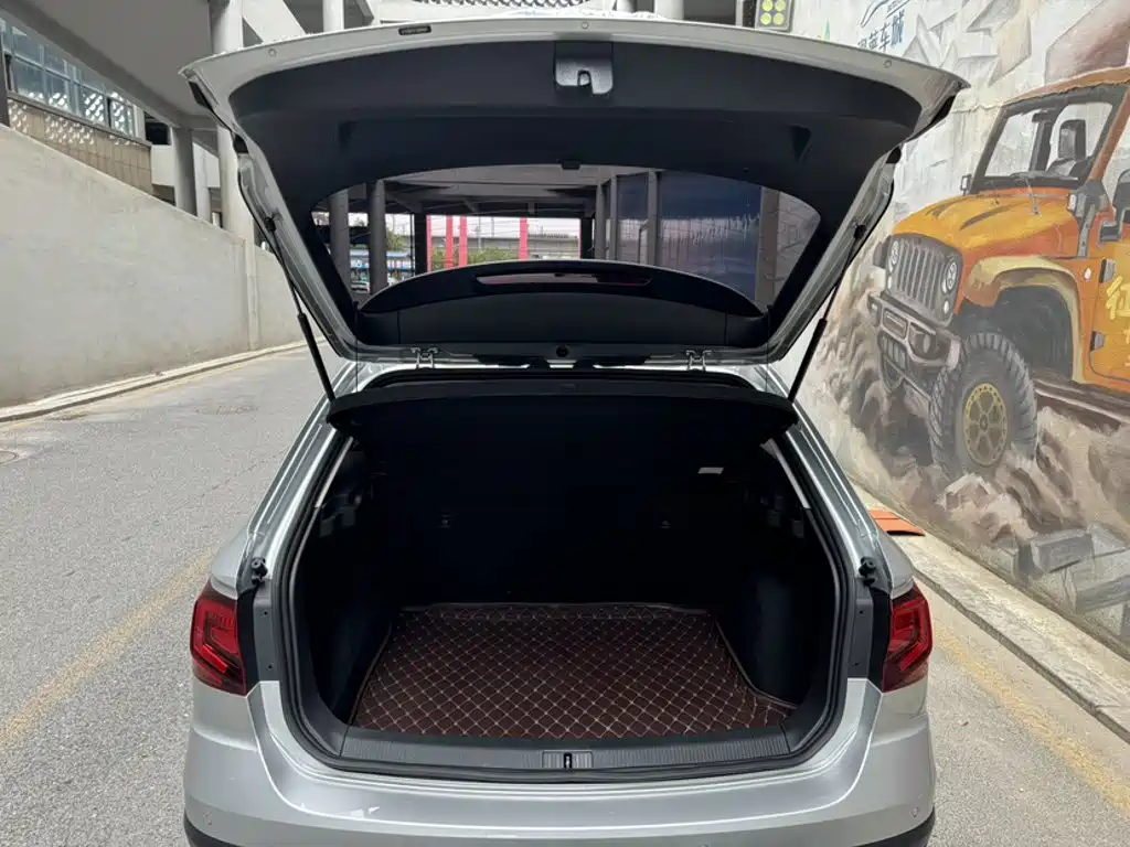 Volkswagen C-Trek — миниатюра 12