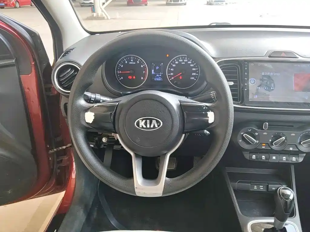 Kia Huanchi — миниатюра 11