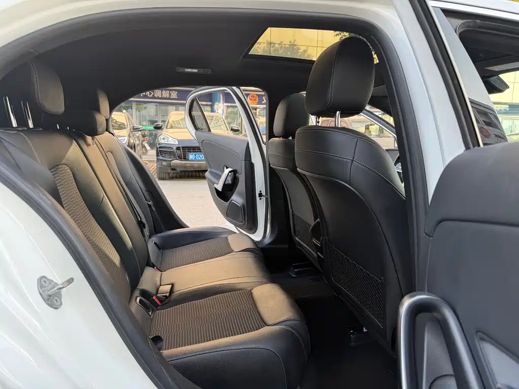 MERCEDES-BENZ A CLASS