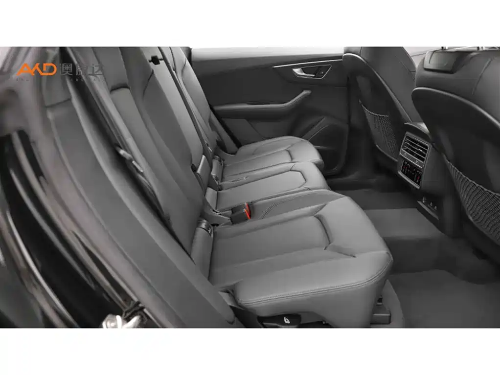Audi Q8 2023 55 TFSI Luxury