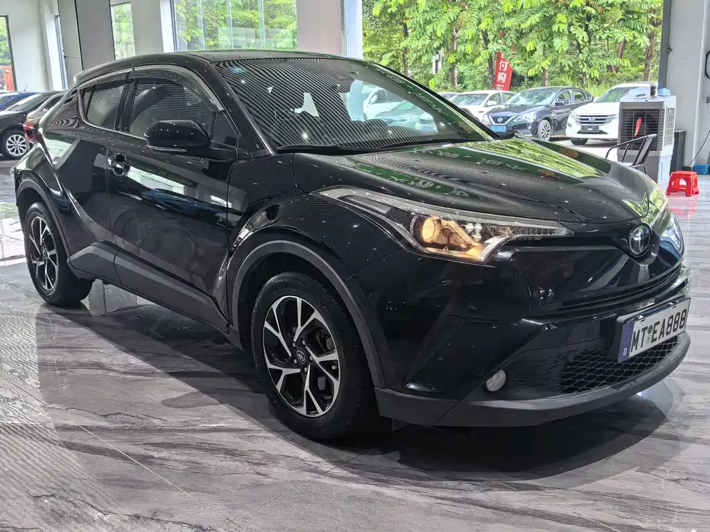 Toyota C-HR — миниатюра 3