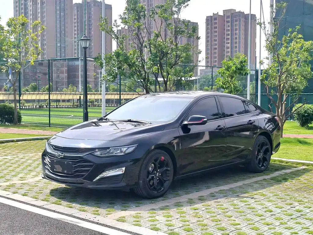 Купить Chevrolet Malibu XL