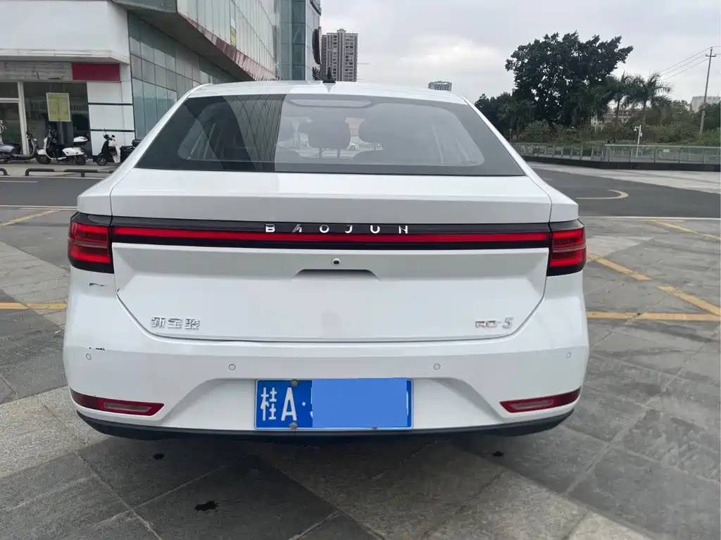 BAOJUN RC 5