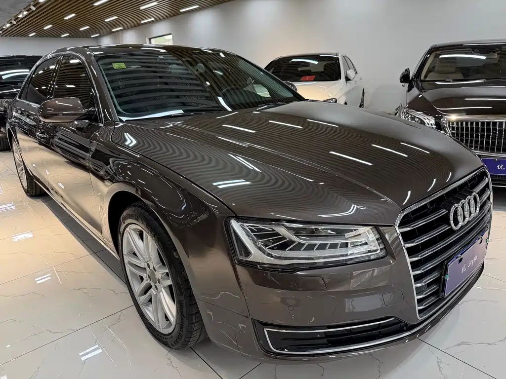 Audi A8 2016