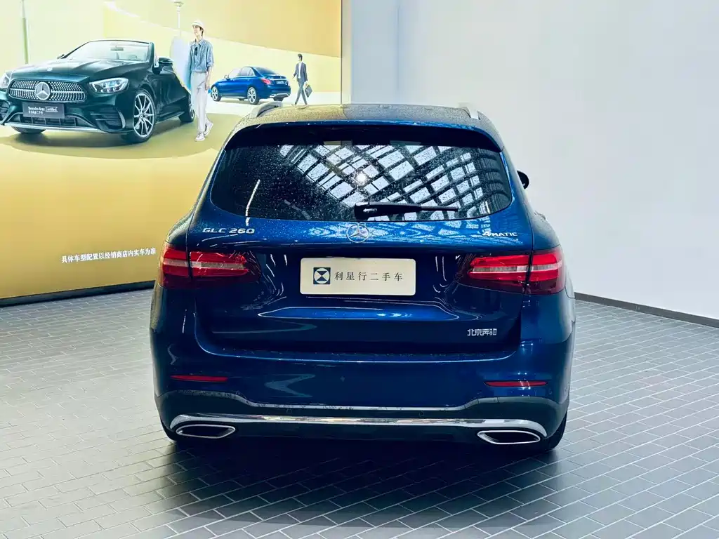 MERCEDES-BENZ GLC
