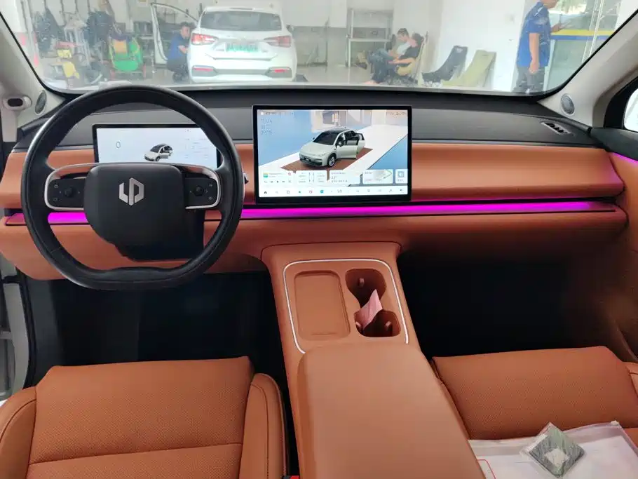 Leapmotor Leapmotor C10 — миниатюра 12