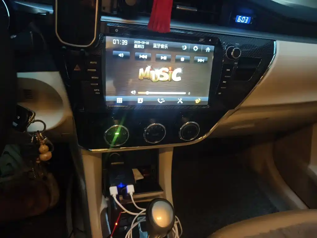 Toyota Corolla — миниатюра 14