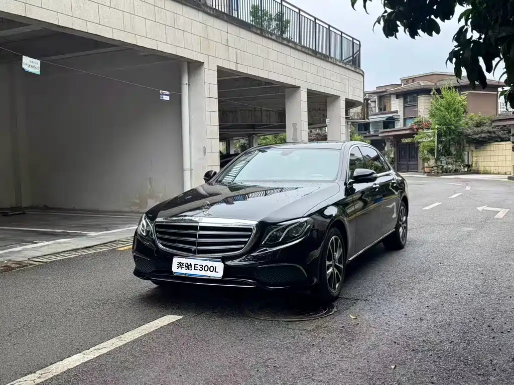 Mercedes-Benz E-Class E 2019 E 300 L Fashion