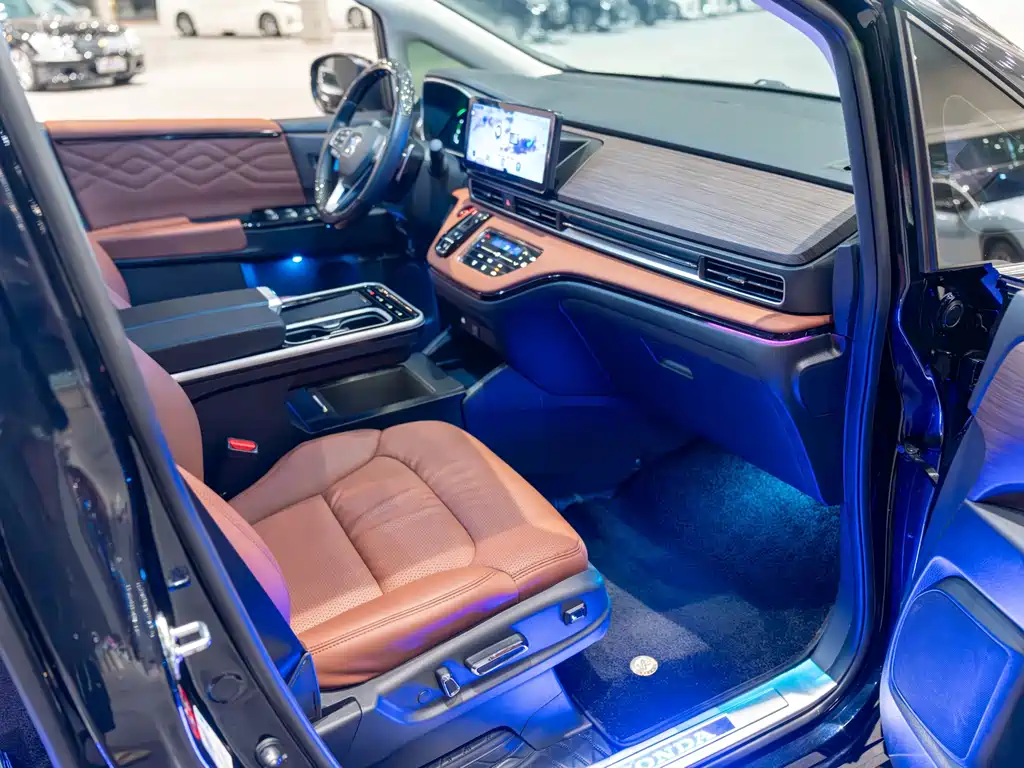Honda Odyssey 2024 — фото 10