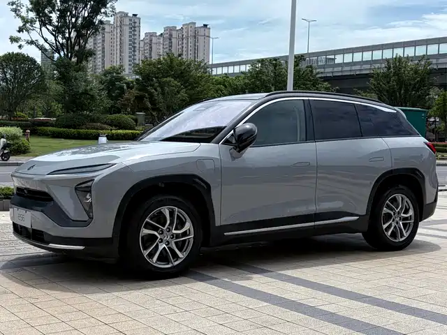 2020 Nio ES6