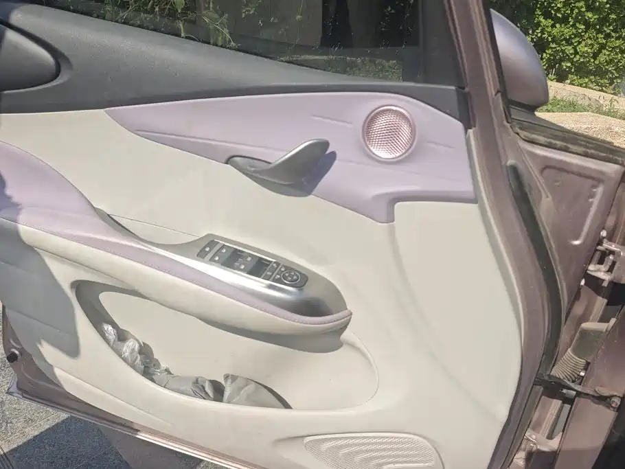 BYD Dolphin — миниатюра 7