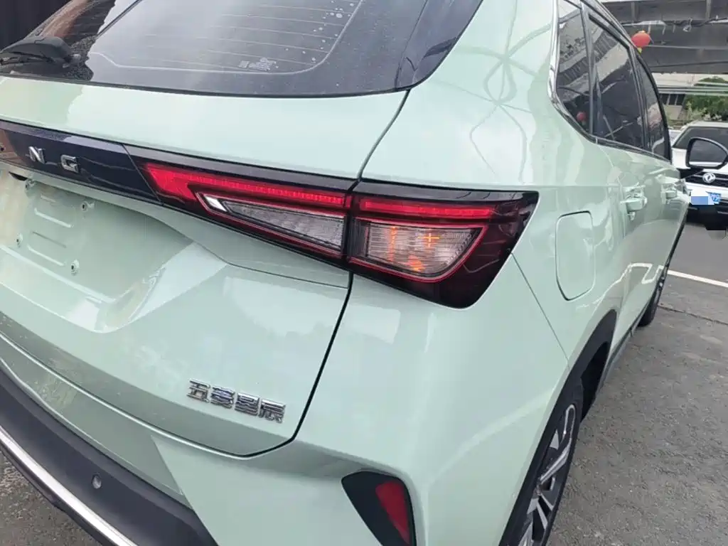 Wuling Xingchen — миниатюра 8