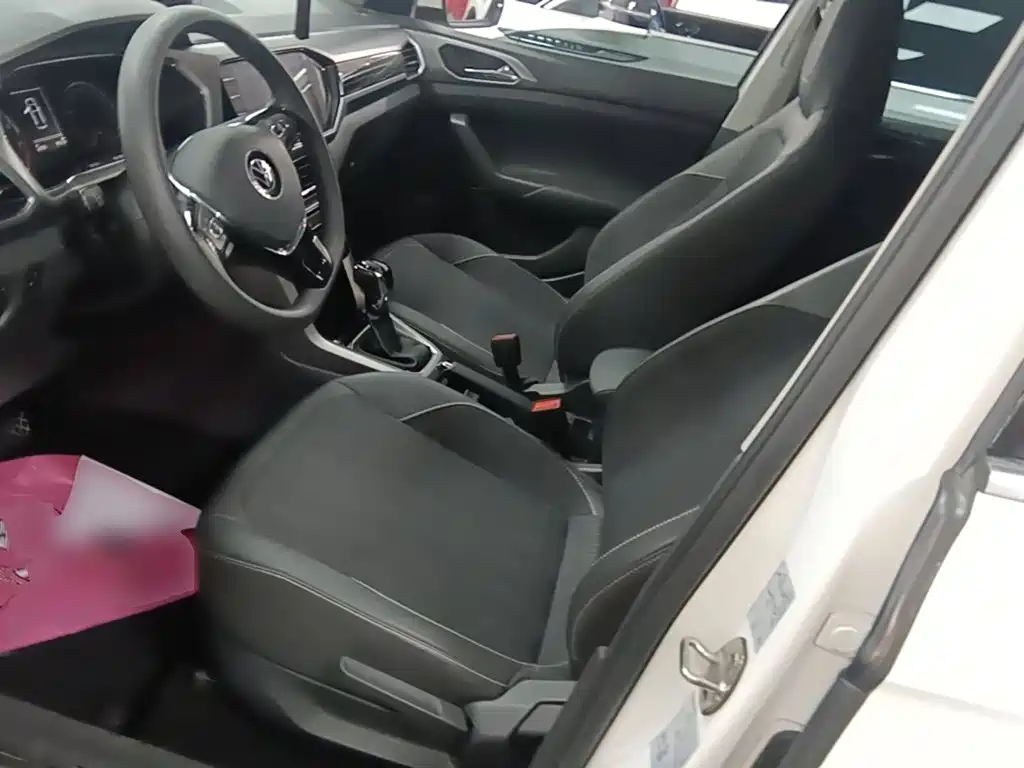 Volkswagen T-Cross — миниатюра 15