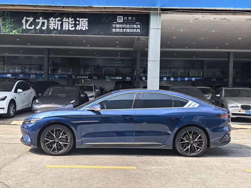BYD Han — миниатюра 4