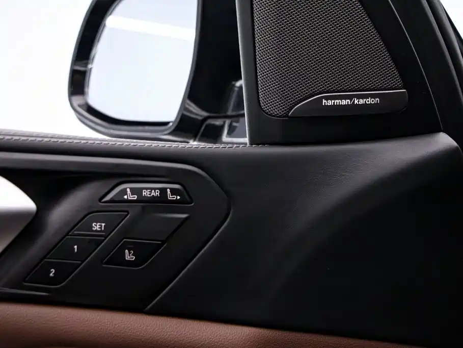 BMW X7 — миниатюра 14