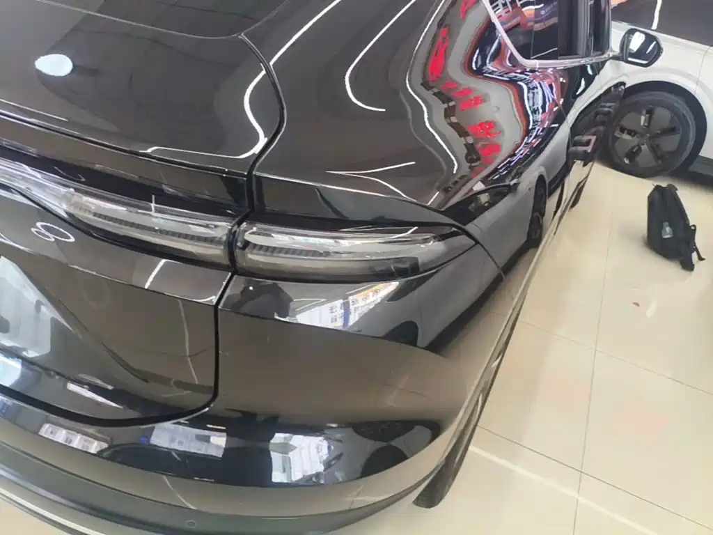 NIO EC6 — миниатюра 8