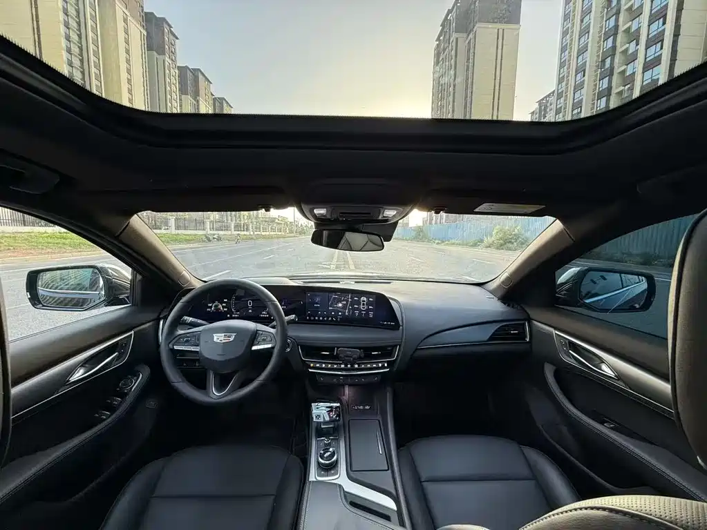 Cadillac CT5 2025 28T Sport