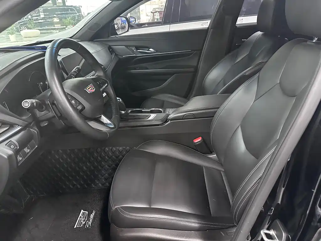Cadillac CT4 — миниатюра 5