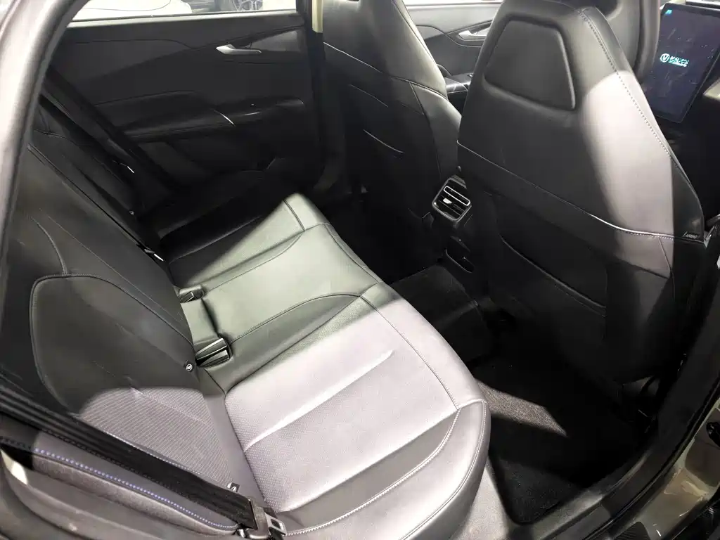 Changan Eado — миниатюра 12