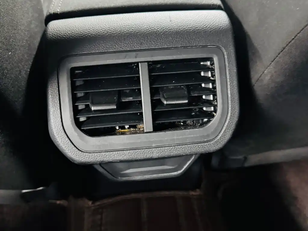 Volkswagen Lavida — миниатюра 13