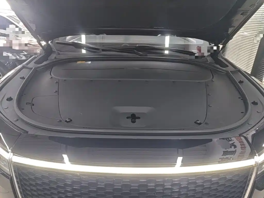 Li Auto Li ONE — миниатюра 20